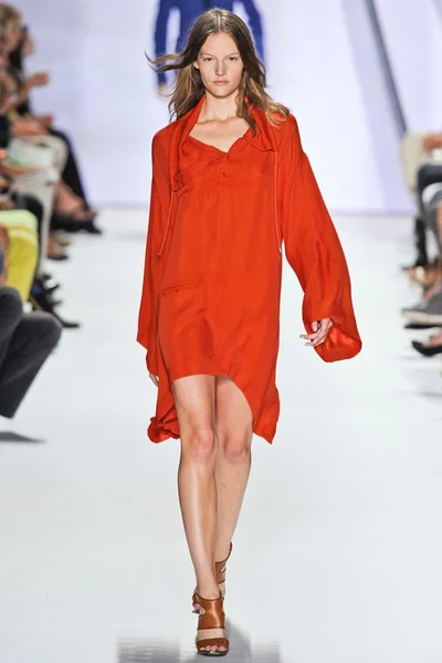 Look 38